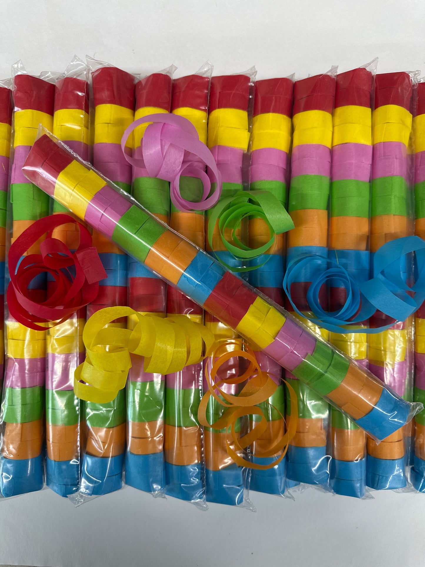 35' Foot Curly-Q Streamers