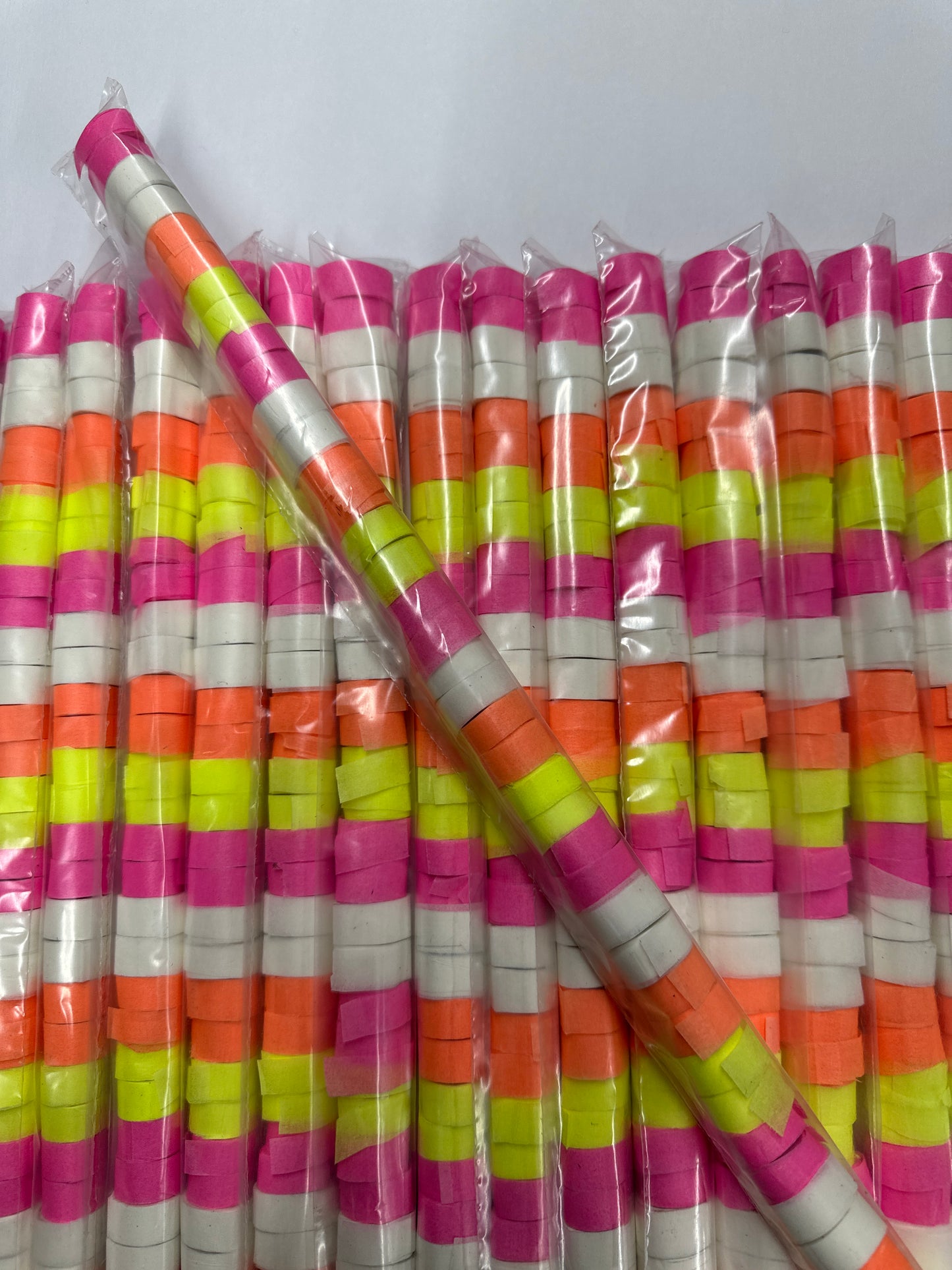 18' Foot - 4 Color UV Streamers (Blacklight Responsive)